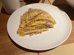 -荣家黄鱼面(南京西路店)