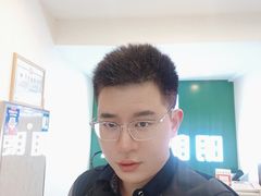 -明月眼镜(三坝店)
