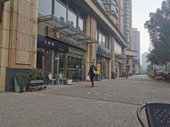 -耳语轻风专业采耳馆(古北花世界商业广场店)