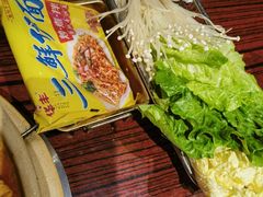 -沙胆彪炭炉牛杂煲(上海日月光广场店)