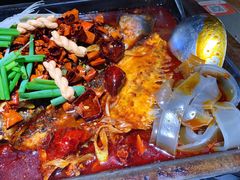 -探鱼·鲜青椒爽麻烤鱼(银泰城店)