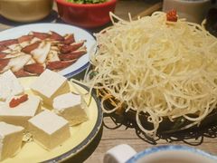 -王歘歘·chuǎ火锅(五道营店)