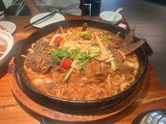 老板恋上鱼-老板恋上鱼(振华商厦店)