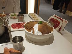 -牛焱·贵州黄牛肉火锅(城西银泰店)