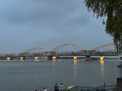 -人民防洪胜利纪念塔