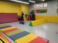 -玩胜青少儿体能(福田侨香中心)