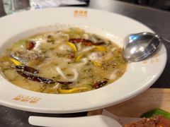 -渔语鱼新川菜Bistro(万象天地店)