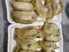鲜肉锅贴-小姜锅贴(凤凰街店)