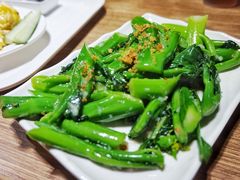 蒜蓉炒芥兰-百福麵家(新馬路店)