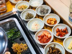 -金顺韩式烤肉·网红烤肉店(广利路店)