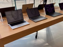 -Apple零售店(华贸购物中心店)