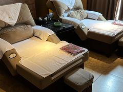 -金色印象·4k影院式足体养生(龙腾路店)