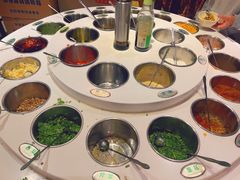 自助调料区-大嘴霸王排骨·排骨汤锅(川师店)