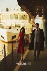 -雪中彩影婚纱摄影·微光艺术中心