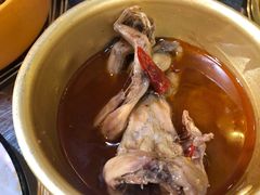 辣卤牛蛙-雷子烧烤(第五大道店)