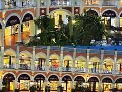 -佛罗伦萨小镇广佛名品奥特莱斯(疏港路店)