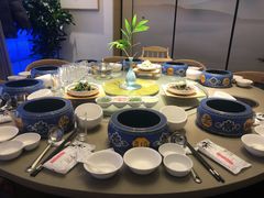 包厢-享月汤皇·海鲜小火锅·聚会(曲江创意谷店)