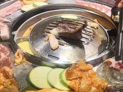 -哈哈碳都·牛肋条无限自助烤肉(台江万达店)
