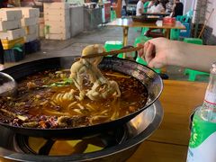 -鸿顺老铁锅美蛙鱼府(解放碑店)