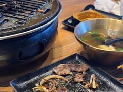 -齐函杨佳清真烤肉(鑫海店)