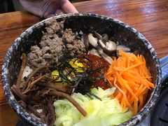 牛肉石锅拌饭-意成料理