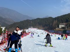 -大别山南武当滑雪场