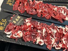 -犇牛记·鲜牛肉火锅