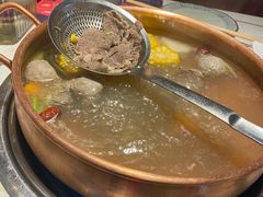 -牛村来人潮汕牛肉火锅(西单店)