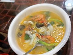 鲜虾黑鱼片煨面-劉佘記·面馆