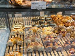 -面包新语(宝龙店)