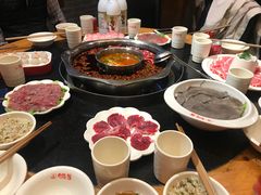 -锅首鲜品火锅(鸳鸯店)