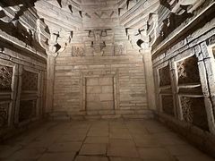 -洛阳古墓博物馆