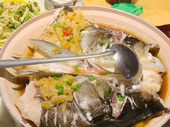 剁椒鱼头-涌上外婆桥(南塘店)