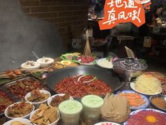 -萍姐火锅·公路夜市(武汉首店)