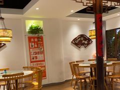 -春天里餐厅(西田城店)