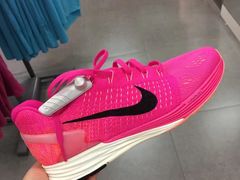 -NIKE北京马连道换季优惠店