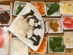 -芸南道·过桥米线(昆明老街旗舰店)