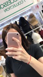 -镁连社·美联社