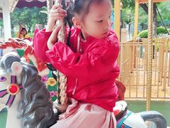 -史努比缤纷世界