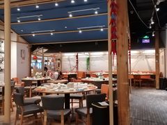 -渝信川菜 · 川味家常菜(财富购物中心店)