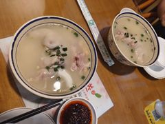 -易老妈蹄花.创于1935(总店)