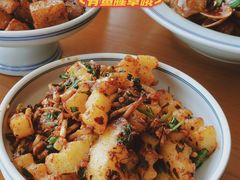 -包整·丝娃娃(一览甲秀楼风景店)