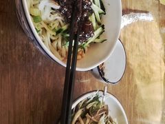 老北京炸酱面-东兴寒舍老北京炸酱面(三里河路店)