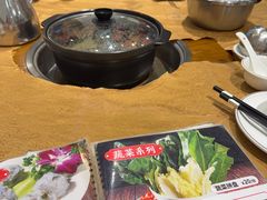 -濠轩阁特色生蚝火锅总店