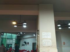 门面-佘记全家福芋儿鸡(向阳街总店)