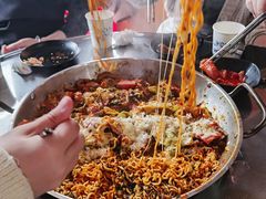 大铁板烤辣鸡-山·烤辣鸡韩国料理(西溪路店)
