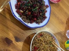 -冶建镜子·老南昌大排档·江西虾王(总店)