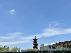-龙华寺