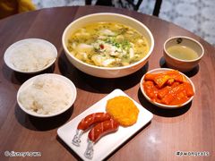 酸菜鱼-大食代美食广场(迪士尼小镇店)