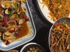 -路边边地标烧烤·川菜·小龙虾·音乐酒馆(良乡长虹店)